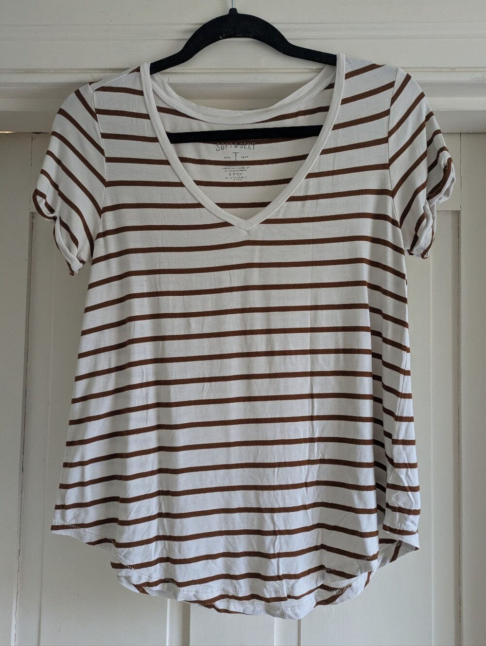 American Eagle Soft & Sexy White & Brown Striped T Shirt S